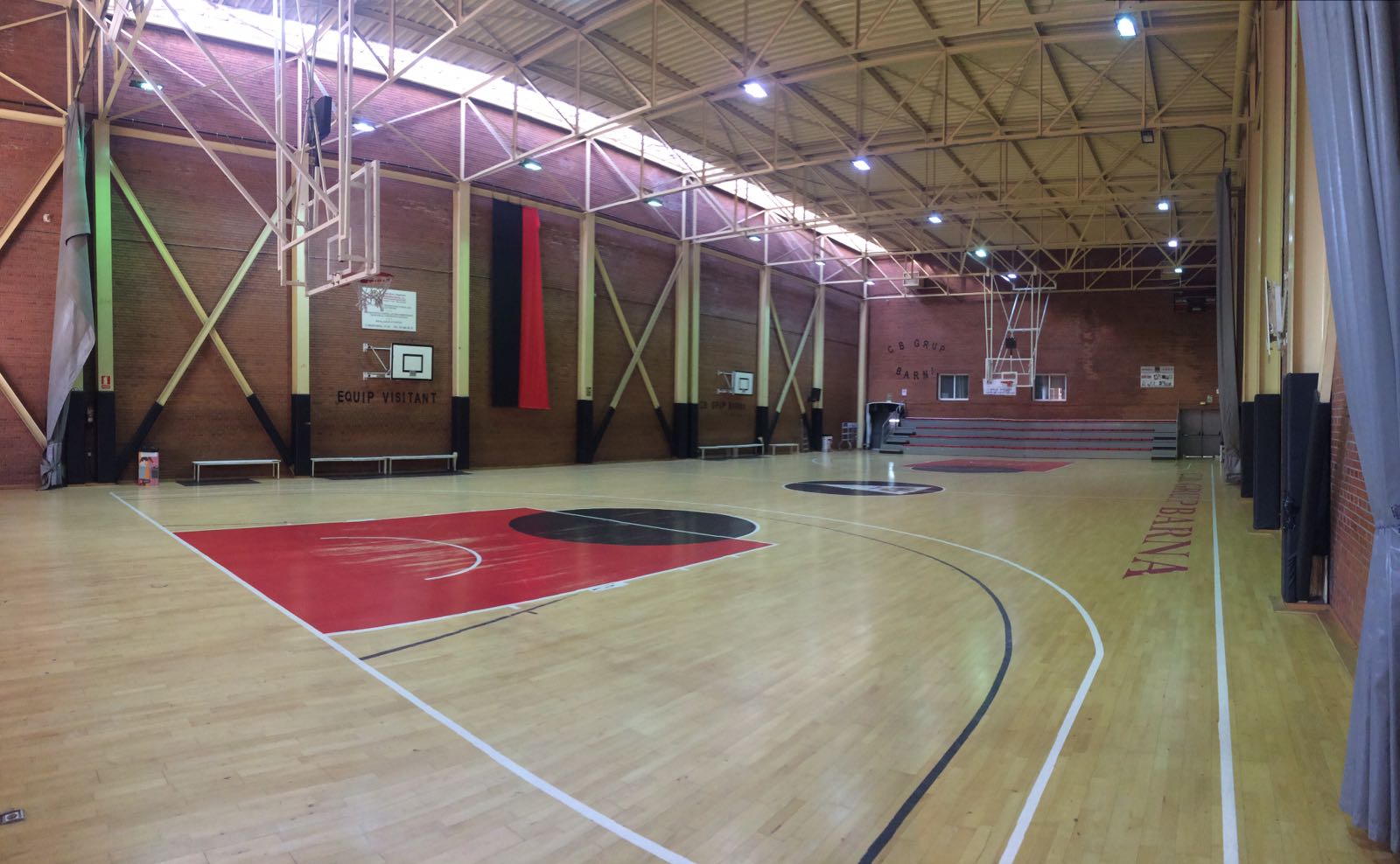 poliesportiu-municipal-la-nau-del-clot